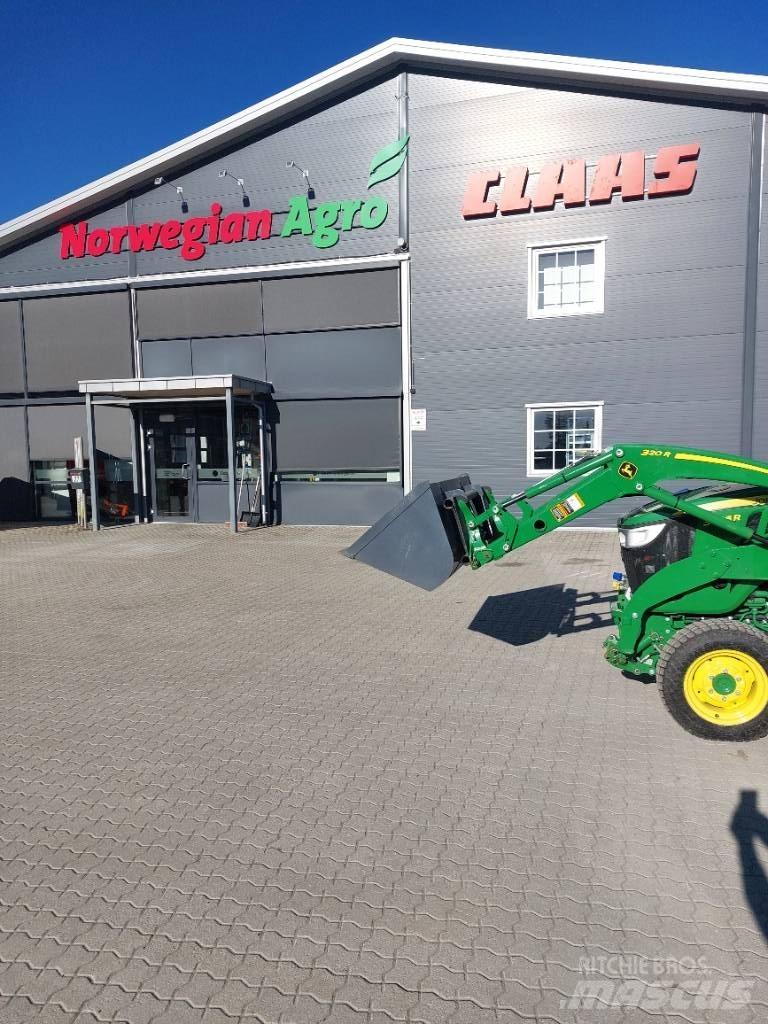 John Deere 3046 R Τρακτέρ
