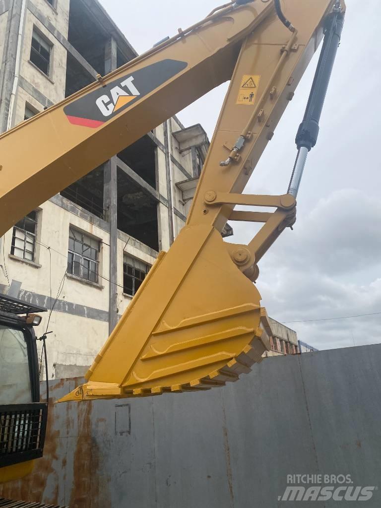CAT 320 D Εκσκαφείς με ερπύστριες