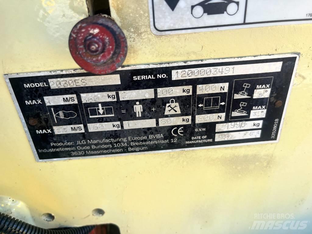 JLG 2030ES     V-3450 Ανυψωτήρες με κατακόρυφους πυλώνες