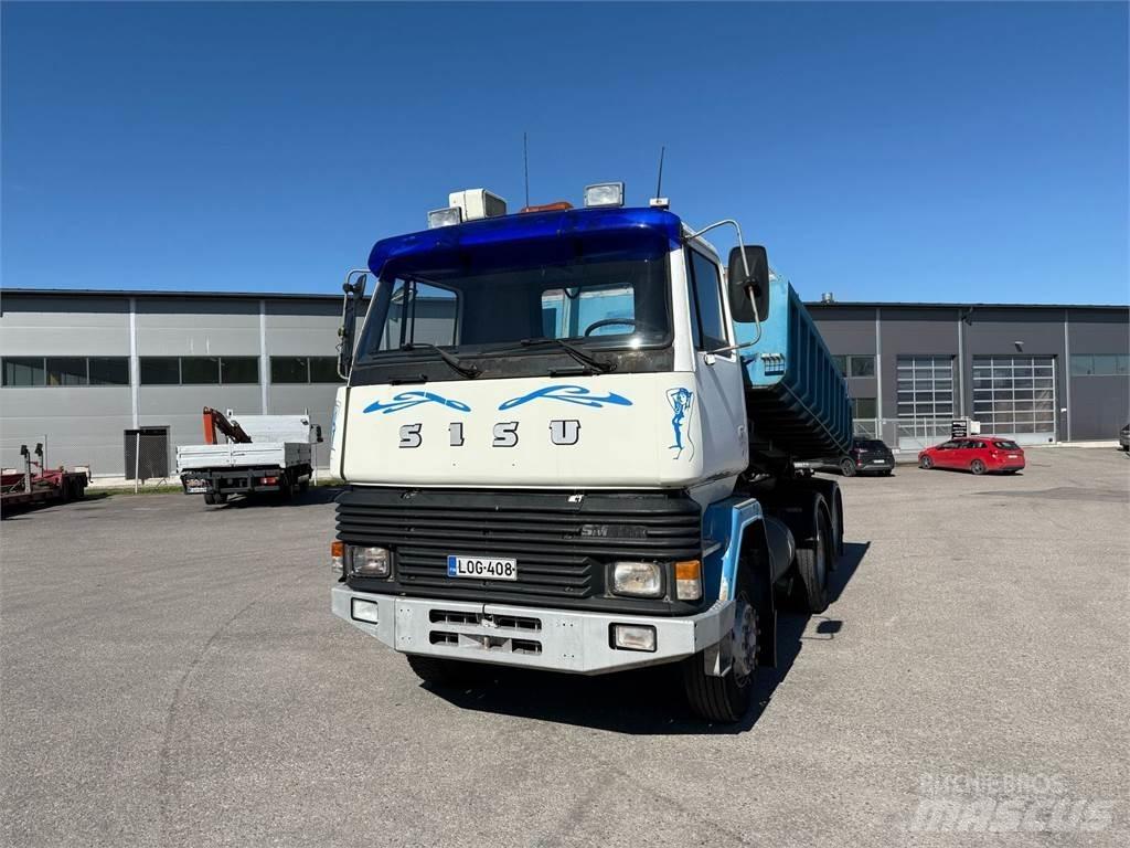 Sisu SM300 6x2 Φορτηγά με γερανό & γάτζο