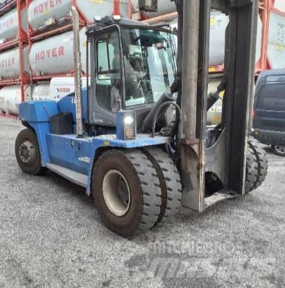 Kalmar DCG1700-12, Μηχανές χειρισμού εμπορευματοκιβωτίων