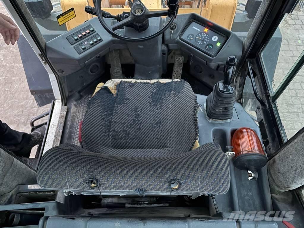 Liebherr L 522 Φορτωτές με λάστιχα (Τροχοφόροι)