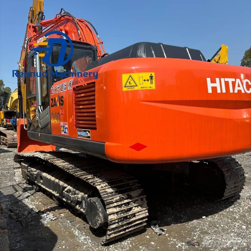 Hitachi ZX 240-3 Εκσκαφείς με ερπύστριες
