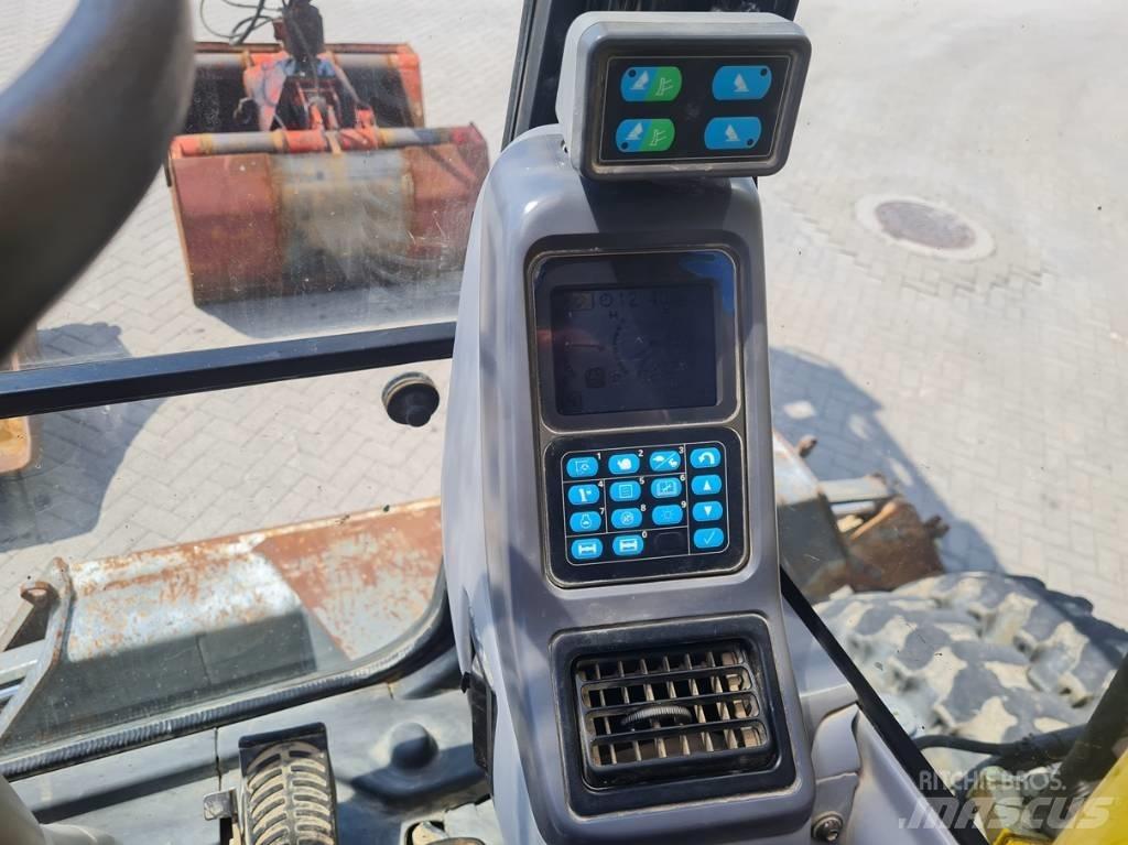 Komatsu PW 140-7 Εκσκαφείς με τροχούς - λάστιχα