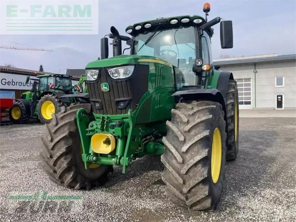John Deere 6215r Τρακτέρ