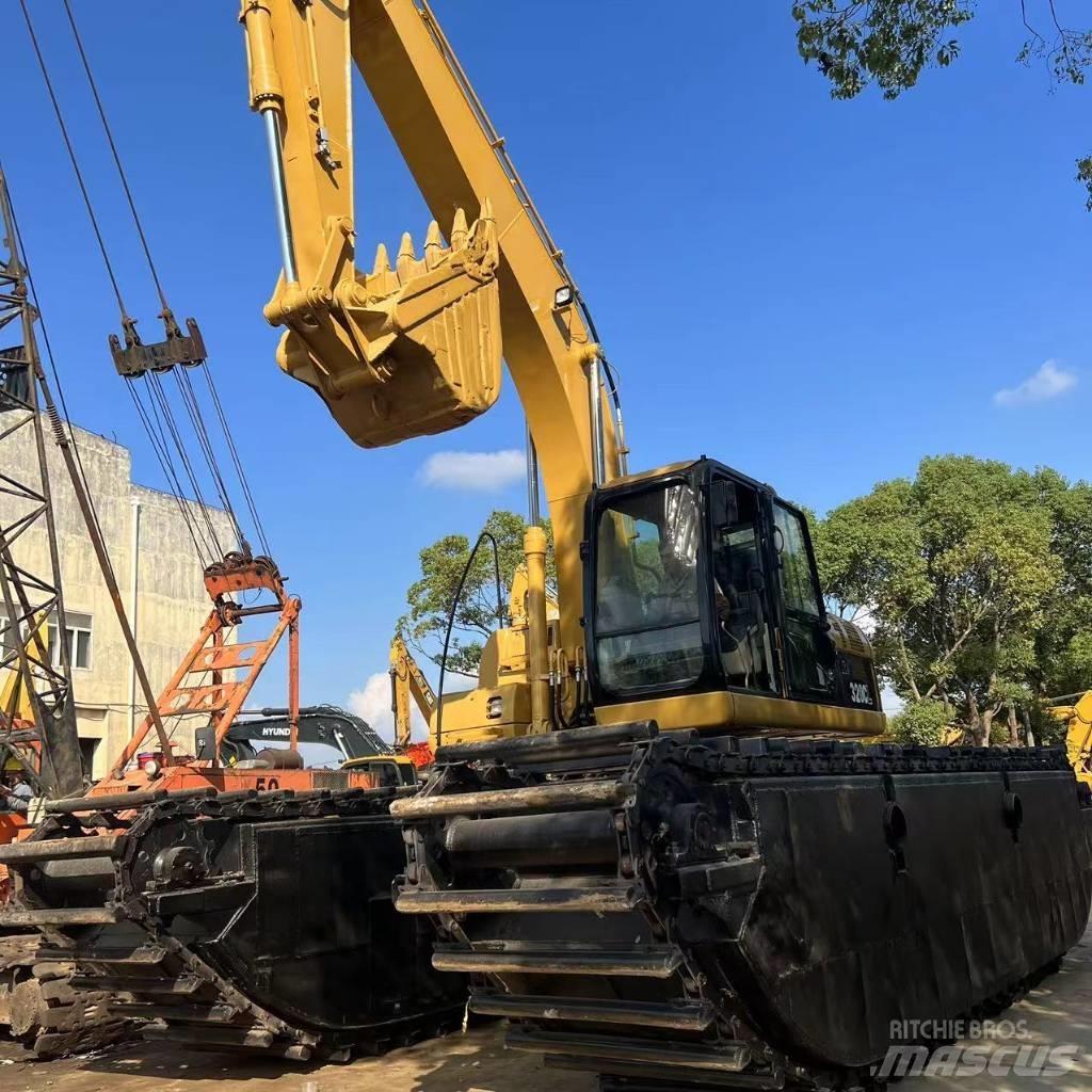 CAT 320 C Αμφίβιοι εκσκαφείς