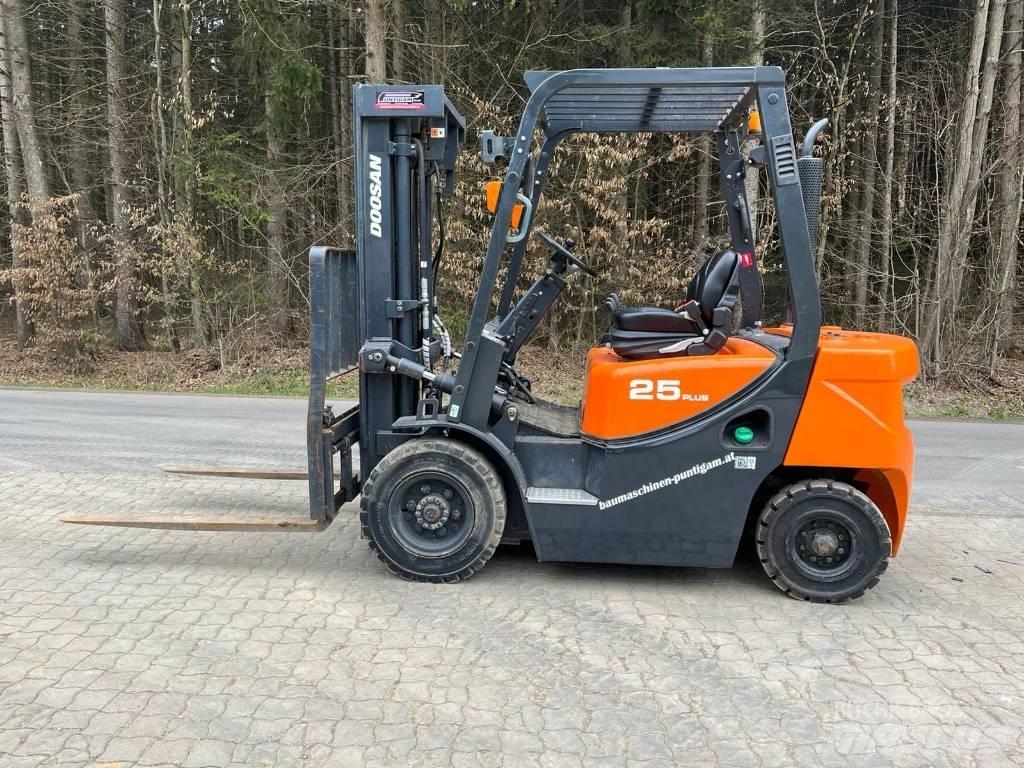 Doosan D 25 GP Πετρελαιοκίνητα Κλαρκ