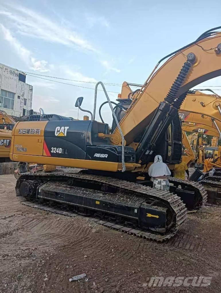 CAT 324 D2L Εκσκαφείς με ερπύστριες