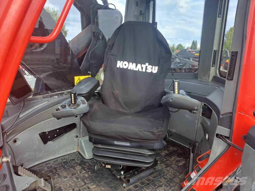Komatsu 901 XC Θεριζοαλωνιστικές μηχανές
