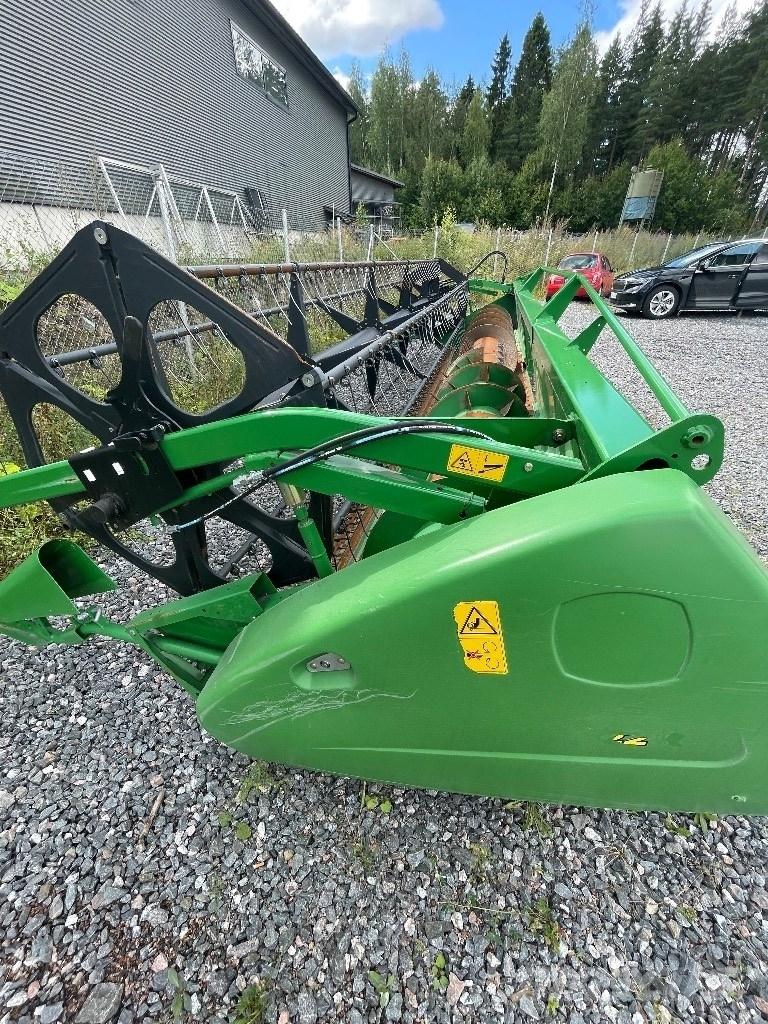 John Deere 622R Κεφαλές θεριζοαλωνιστικών μηχανών