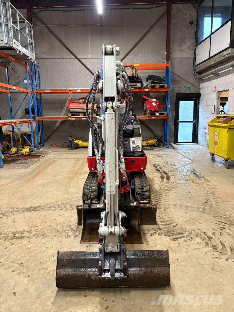 Takeuchi TB 225 Εκσκαφάκι (διαβολάκι) < 7t