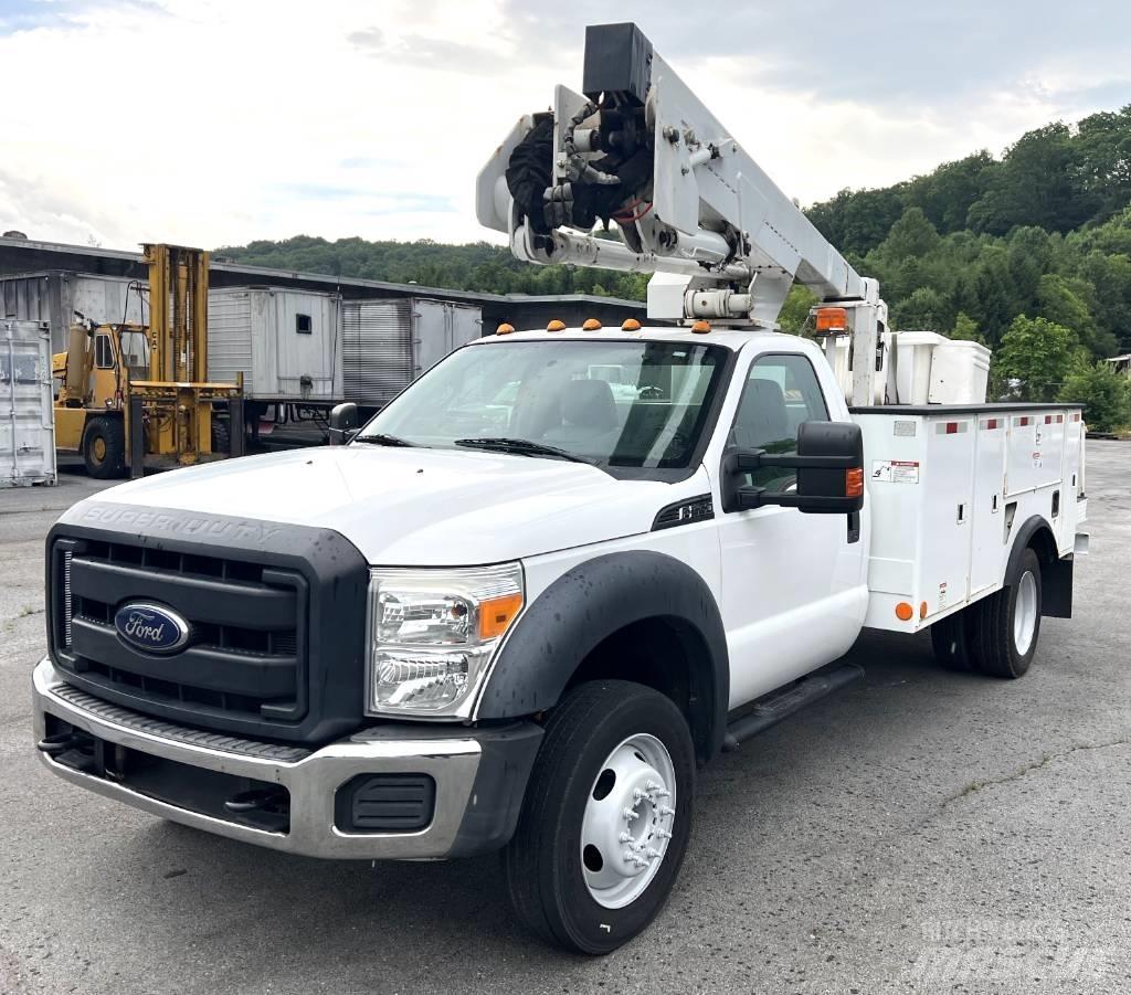 Ford F 550 Εναέριες πλατφόρμες τοποθετημένες σε φορτηγό