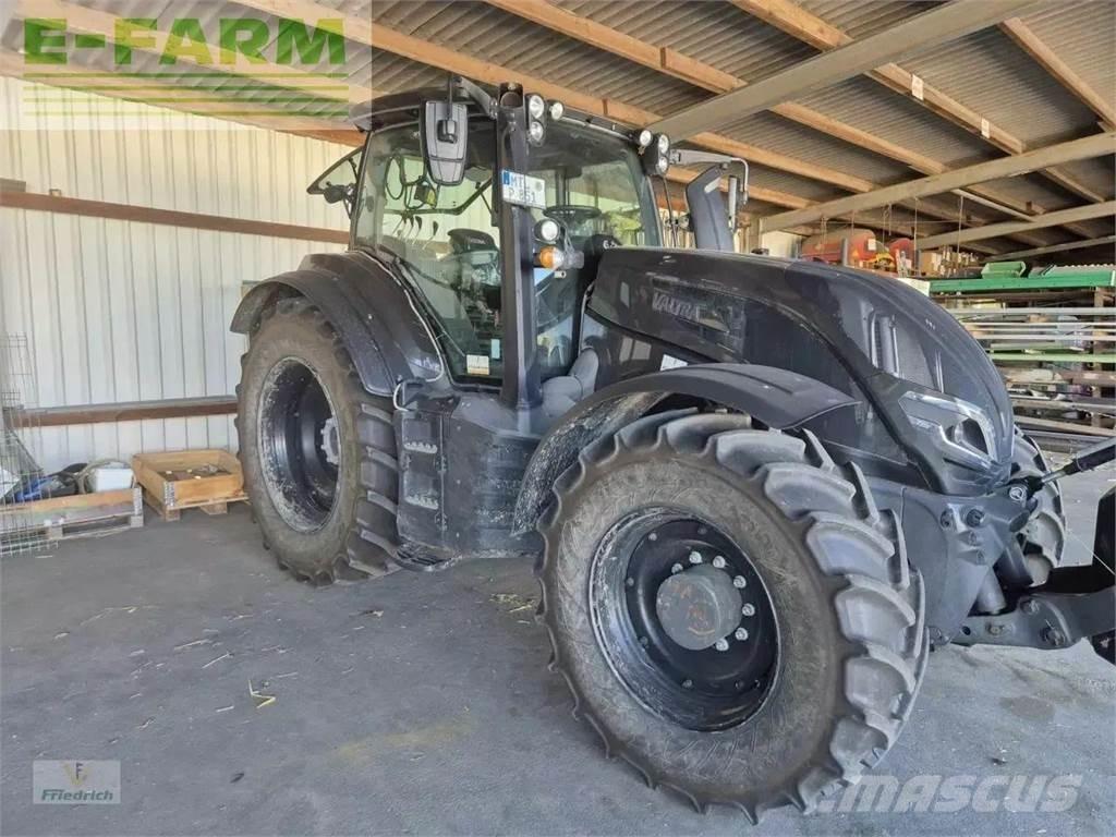 Valtra t235a Τρακτέρ