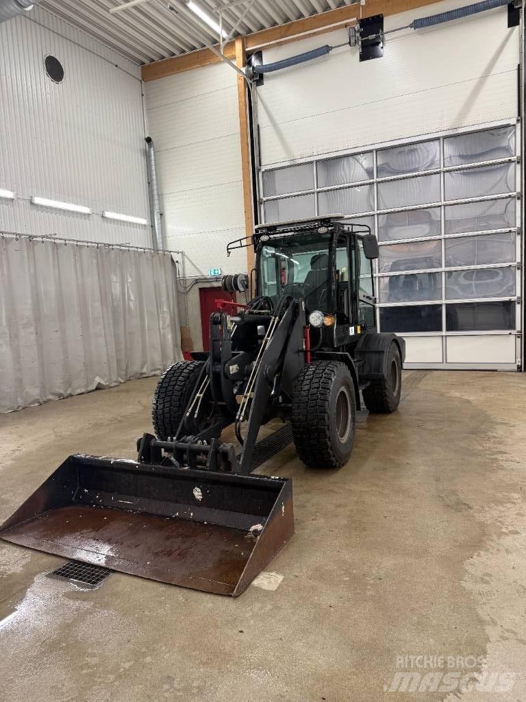  D-Machine  2550 Φορτωτές με λάστιχα (Τροχοφόροι)
