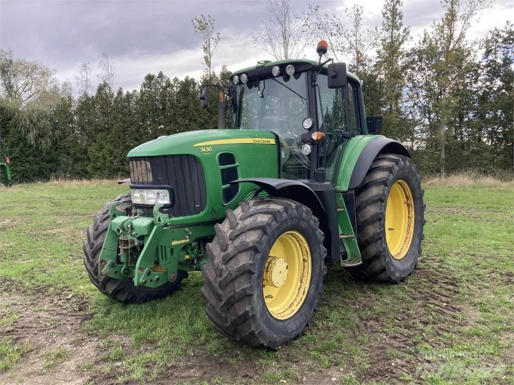 John Deere 7430 Τρακτέρ