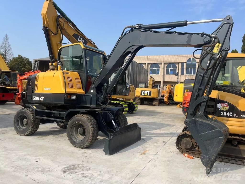 Hyundai R60W-9 Εκσκαφείς με τροχούς - λάστιχα