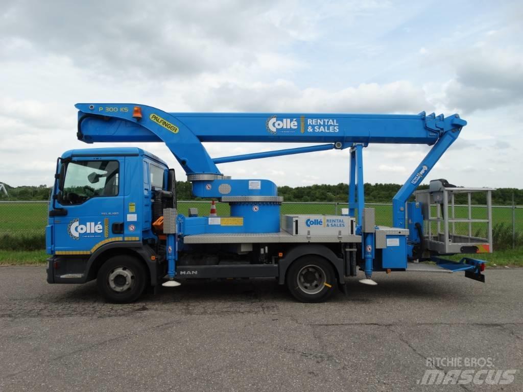 Palfinger P 300 KS Εναέριες πλατφόρμες τοποθετημένες σε φορτηγό