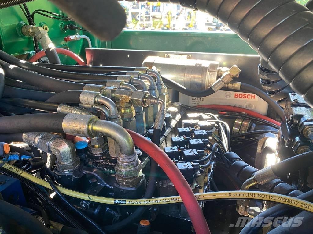 John Deere 1110 Μεταφορείς ξυλείας