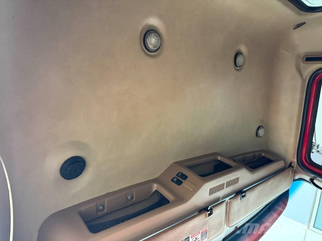 Mack GU 713 Φορτηγά Ανατροπή