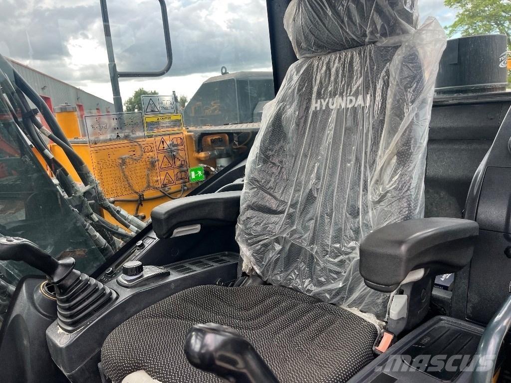 Hyundai HX 140 AL Εκσκαφείς με ερπύστριες