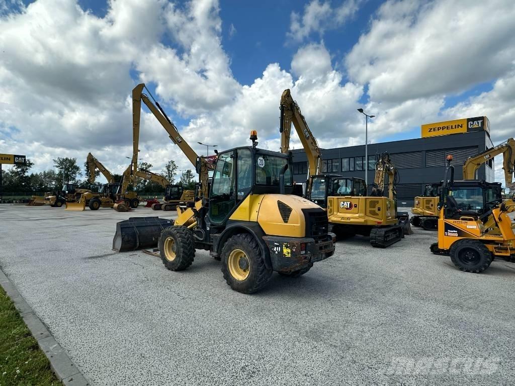 Komatsu WA 80 Φορτωτές με λάστιχα (Τροχοφόροι)