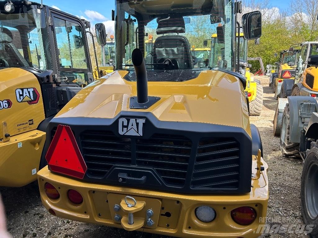 CAT 906 Φορτωτές με λάστιχα (Τροχοφόροι)