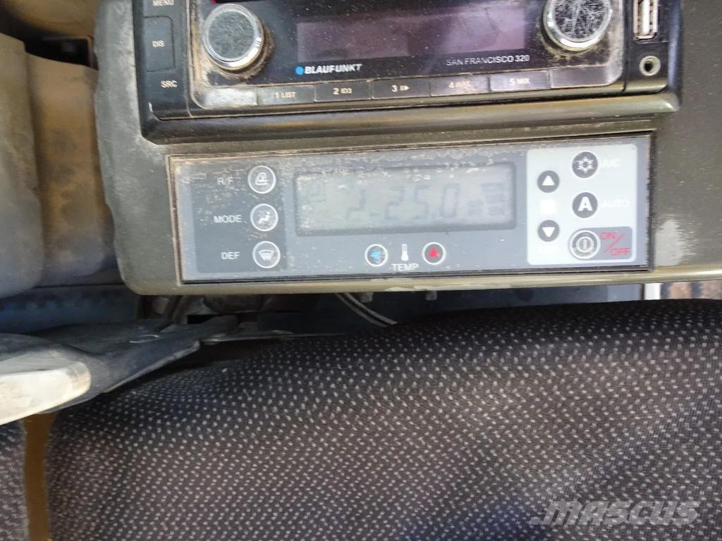 New Holland E235 Εκσκαφείς με ερπύστριες