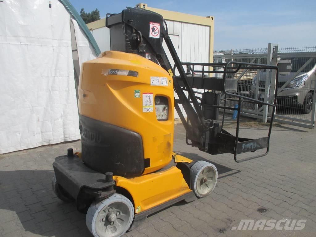 Manitou 100 VJR Ανυψωτήρες με κατακόρυφους πυλώνες
