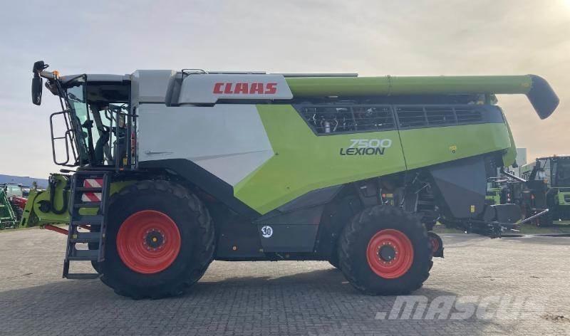 CLAAS LEXION 7500 Θεριζοαλωνιστικές μηχανές