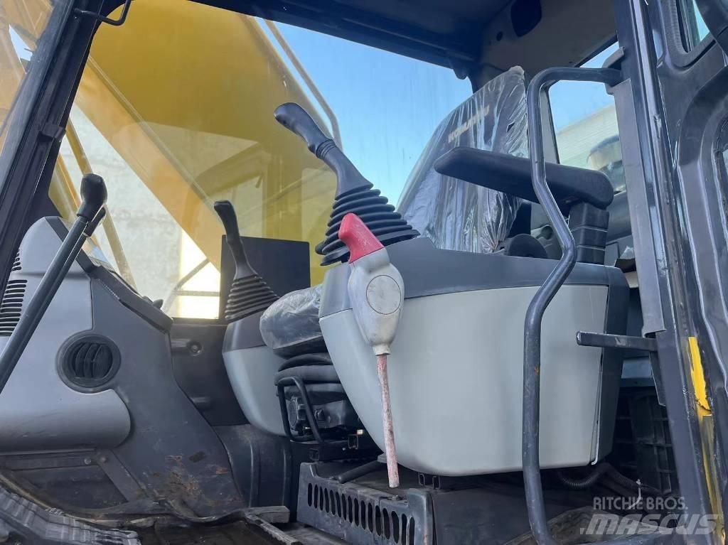 Komatsu pc220-8mo Εκσκαφείς με ερπύστριες