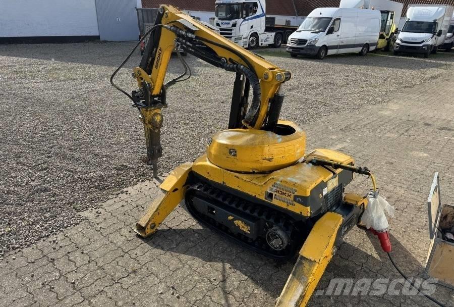 Brokk 110 Εκσκαφείς κατεδαφίσεων