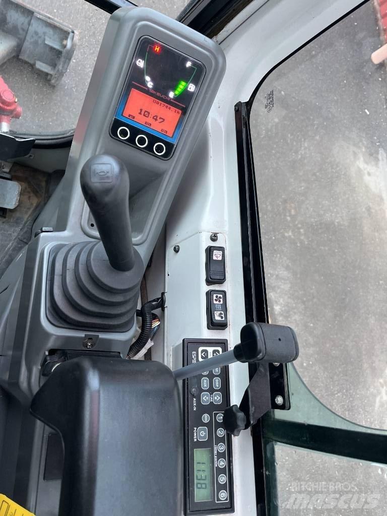 Takeuchi TB 216 Εκσκαφάκι (διαβολάκι) < 7t