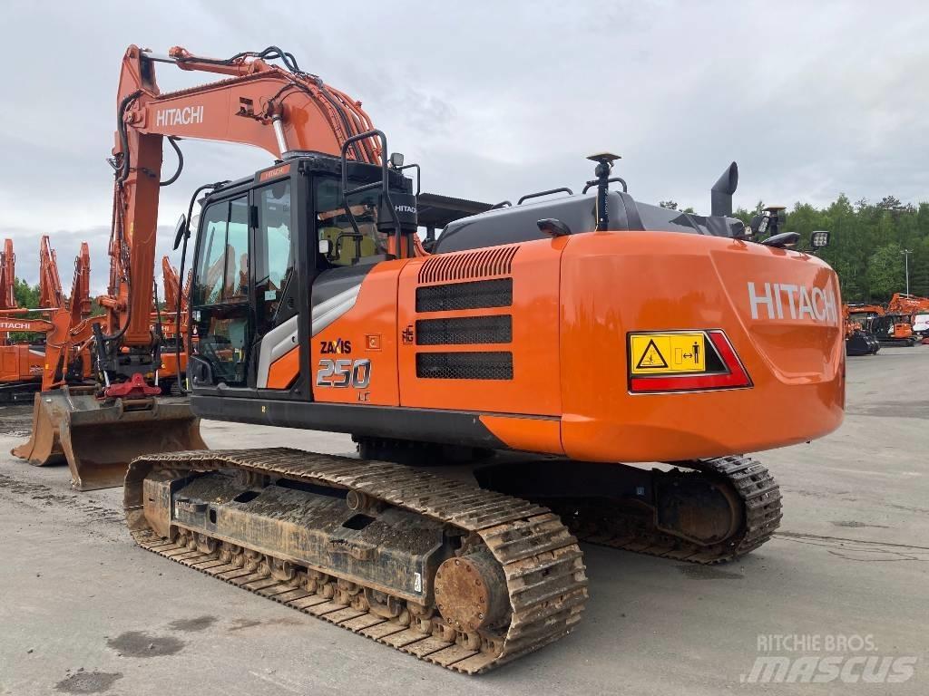 Hitachi ZX250LC-7 Εκσκαφείς με ερπύστριες