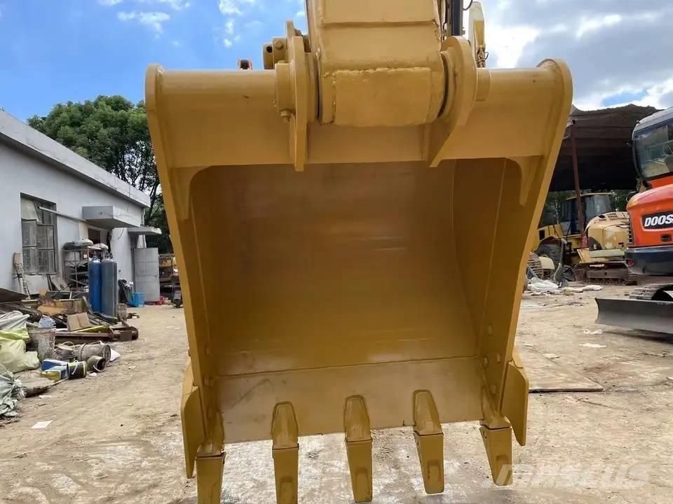 CAT 320C Εκσκαφείς με ερπύστριες