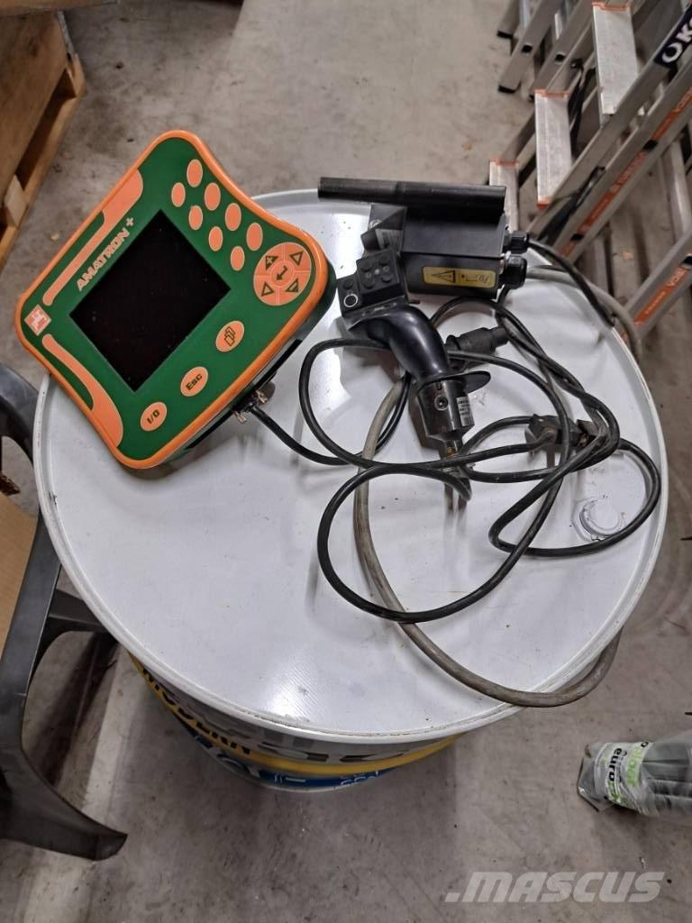 Amazone Ux 3200 20m Ρυμουλκούμενα ψεκαστικά