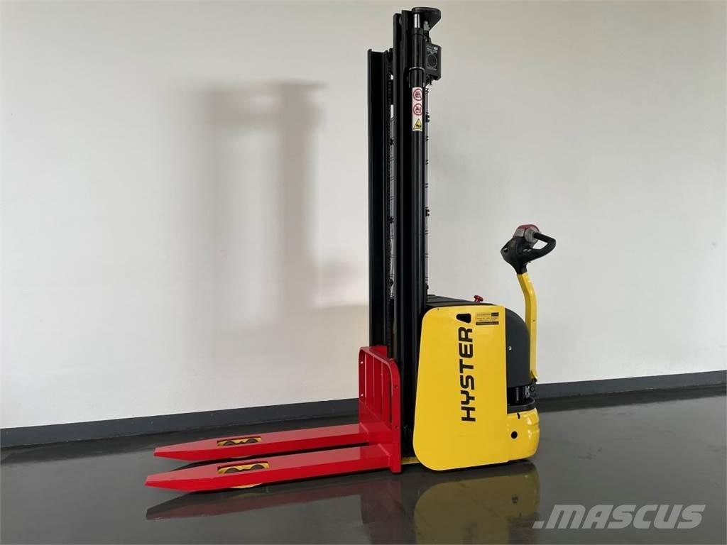 Hyster S1.6AC Παλετοφόρα πεζού χειριστή με ιστό
