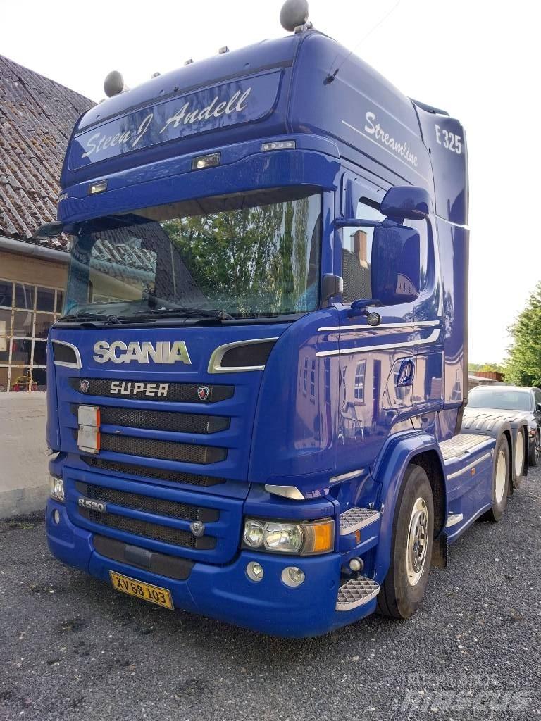 Scania R 520 Τράκτορες