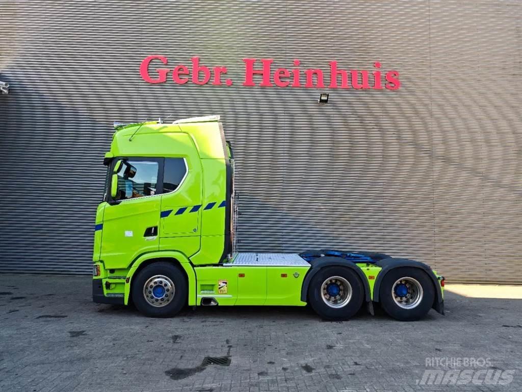 Scania S650 6x4 Τράκτορες