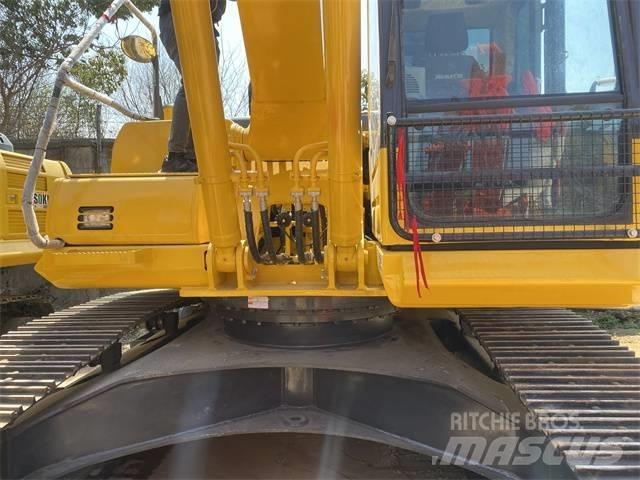 Komatsu PC 220-8 Εκσκαφείς με ερπύστριες
