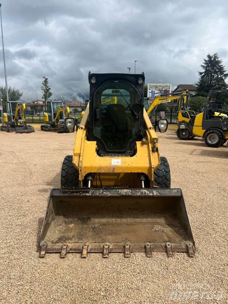 CAT 262 D Φορτωτάκια