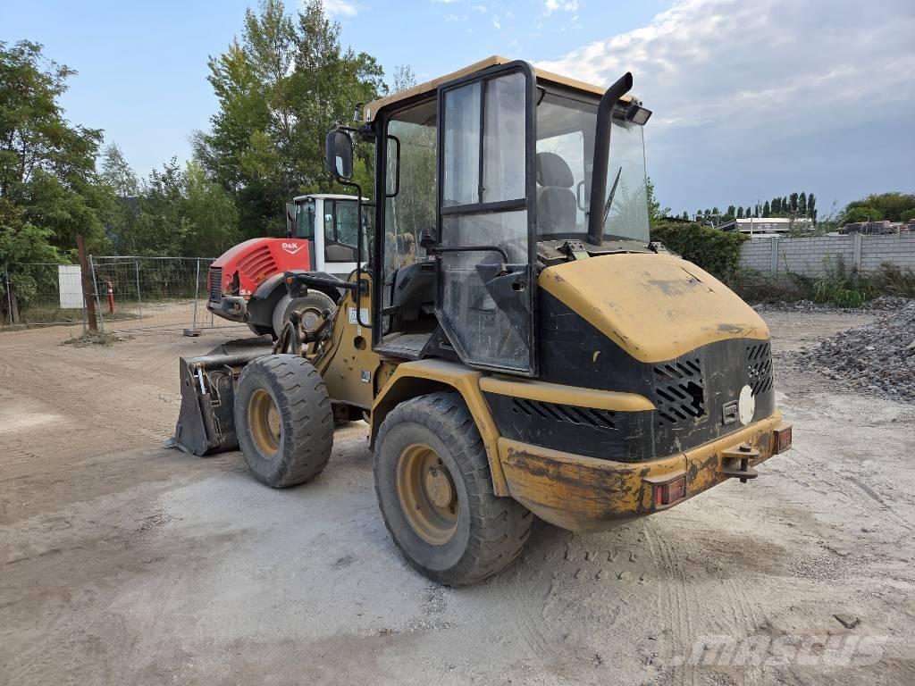 CAT 906 Φορτωτές με λάστιχα (Τροχοφόροι)