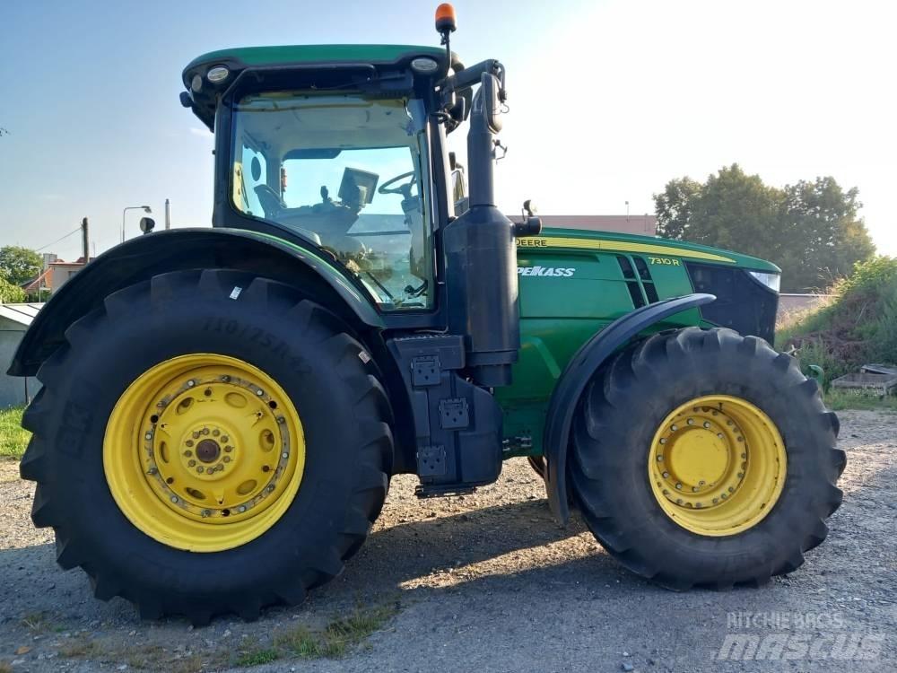 John Deere 7310 R Τρακτέρ