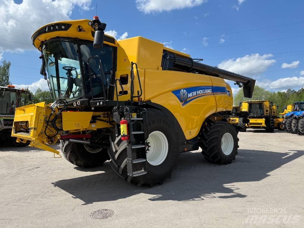 New Holland CX 8.90 Θεριζοαλωνιστικές μηχανές