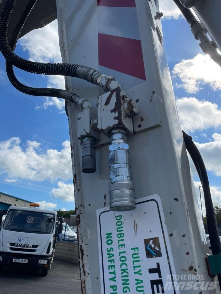 Takeuchi TB295W Εκσκαφείς με τροχούς - λάστιχα