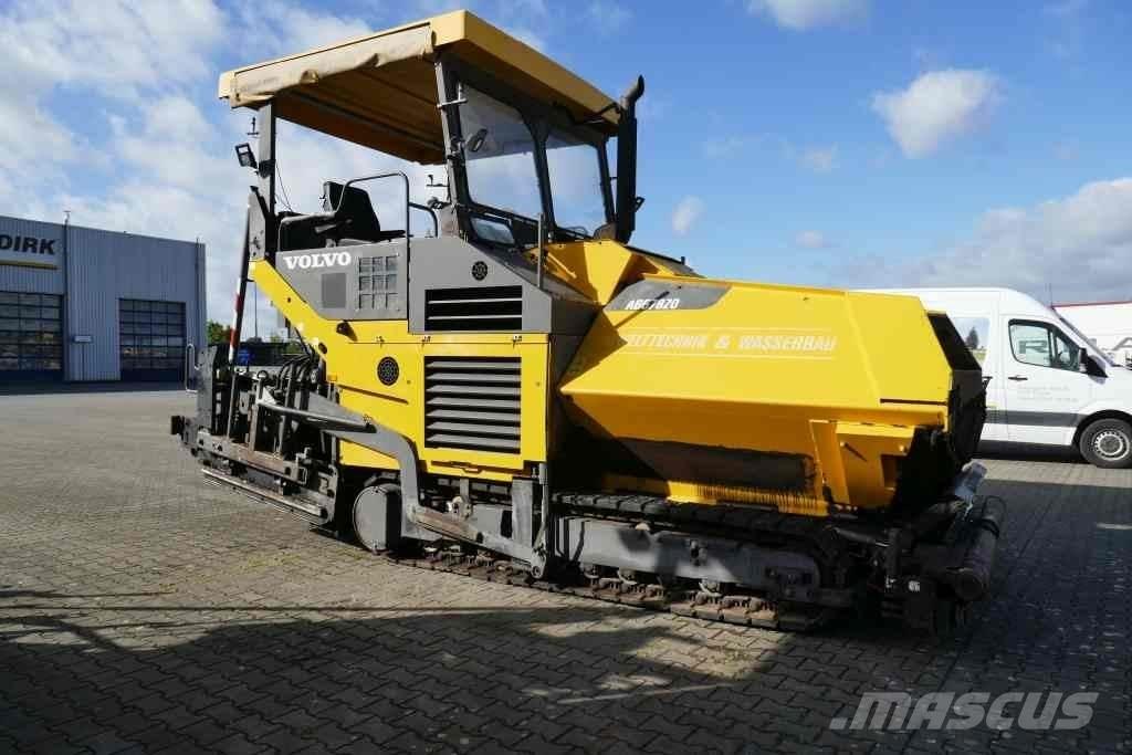 Volvo ABG 7820 Επίστρωση ασφάλτου
