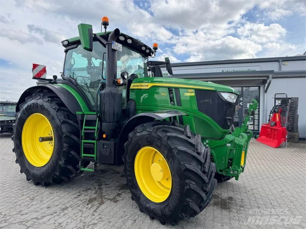 John Deere 6R 250 Τρακτέρ