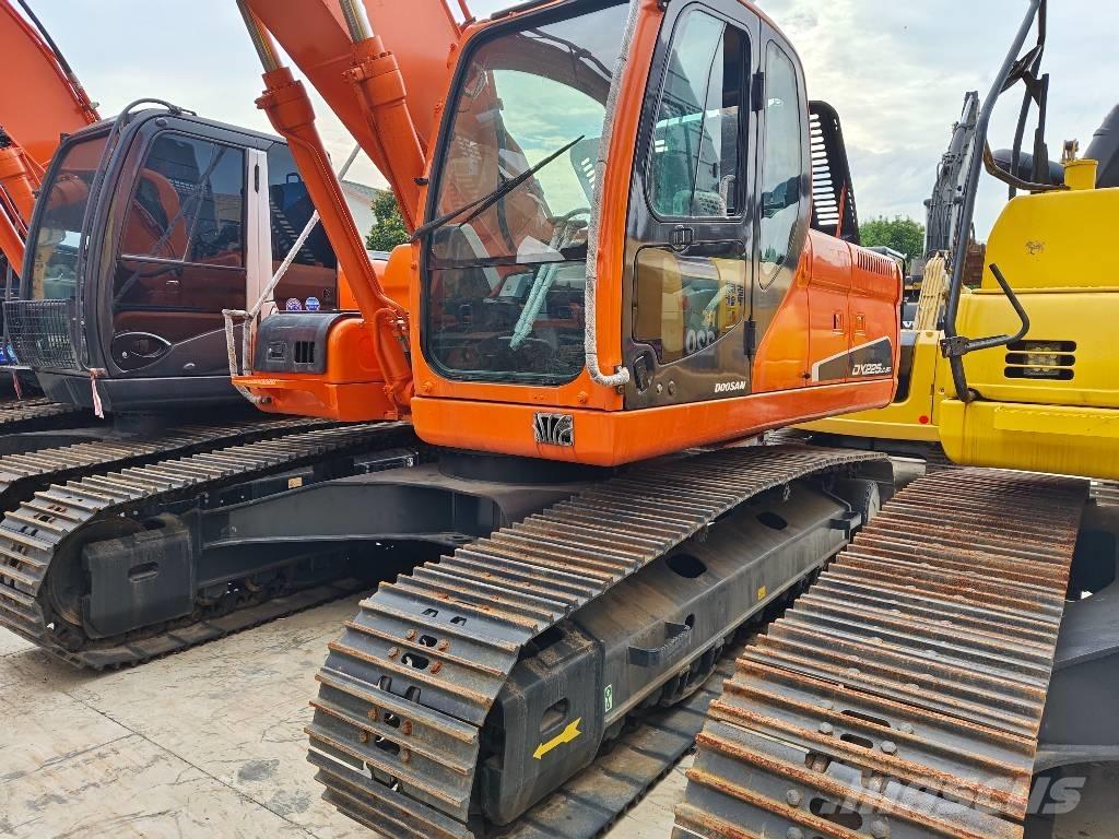 Doosan DX225LC-9C Εκσκαφείς με ερπύστριες