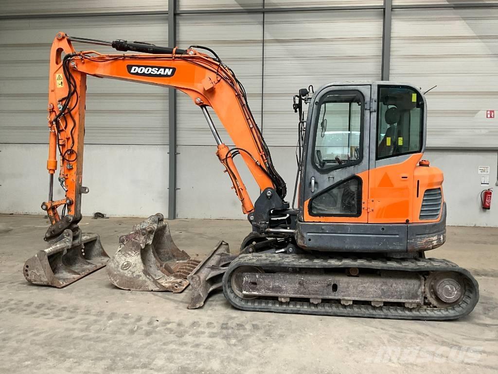 Doosan DX 80 R Μίνι εκσκαφείς 7t - 12t