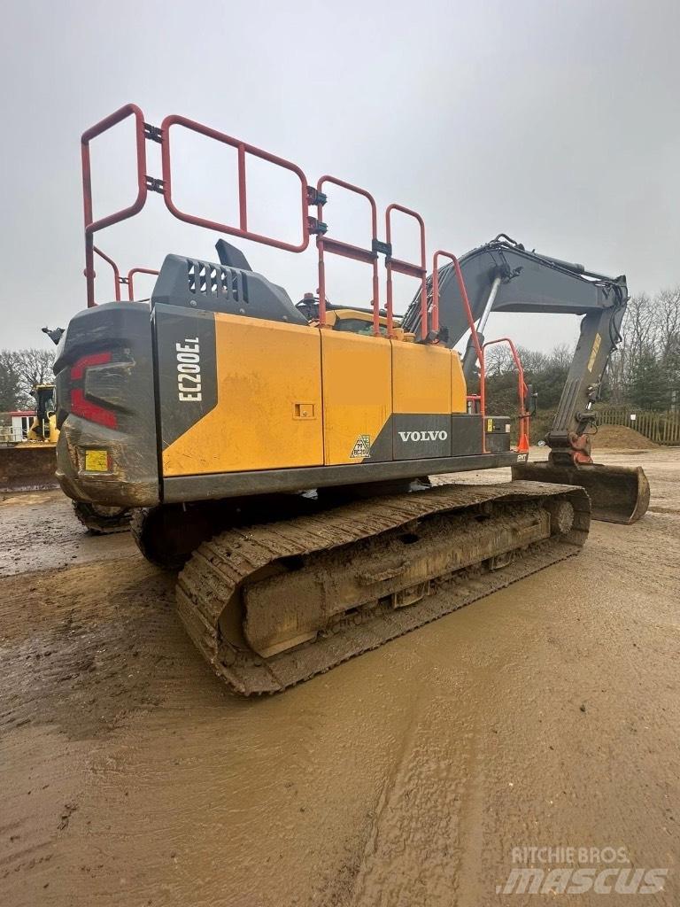 Volvo EC200EL Εκσκαφείς με ερπύστριες