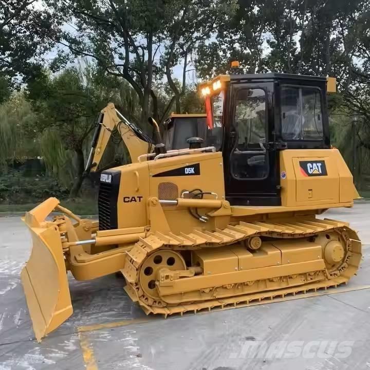CAT D 5 K Μπουλντόζες με ερπύστριες